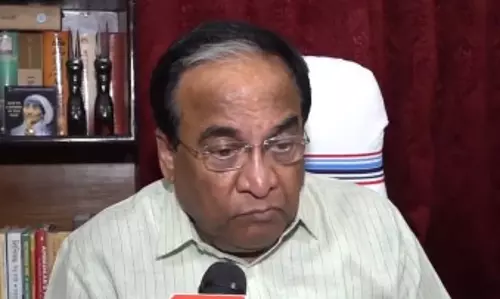 कोलकाता: TMC का आरोप – लोकपाल ने BMW खरीद कर खोई उद्देश्य की दिशा कोलकाता: TMC का आरोप – लोकपाल ने BMW खरीद कर खोई उद्देश्य की दिशा