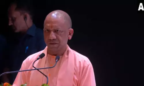 CM योगी ने त्योहारों व सभी धर्मों के मेलजोल का दिया संदेश CM योगी ने त्योहारों व सभी धर्मों के मेलजोल का दिया संदेश