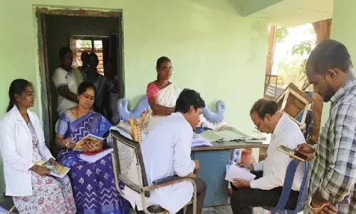बच्चों का टीकाकरण निर्धारित समय पर किया जाना चाहिए: DMHO चंद्रशेखर बच्चों का टीकाकरण निर्धारित समय पर किया जाना चाहिए: DMHO चंद्रशेखर