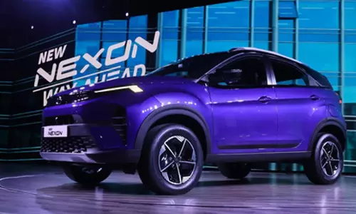 Navratri–Diwali में Tata Motors ने 1 लाख कारें डिलीवर कीं, 33% सालाना वृद्धि Navratri–Diwali में Tata Motors ने 1 लाख कारें डिलीवर कीं, 33% सालाना वृद्धि