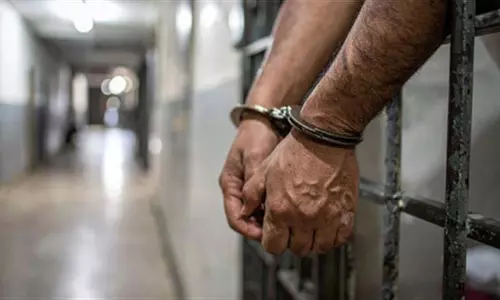 हल्का पटवारी ने जमीन बेचने का झांसा देकर 14 लाख रुपए ठगे, आरोपी गिरफ्तार