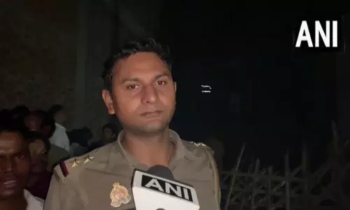मैनपुरी: पत्तल-डिस्पोजल सामग्री में आग, दमकल ने काबू पाया, कोई जनहानि नहीं मैनपुरी: पत्तल-डिस्पोजल सामग्री में आग, दमकल ने काबू पाया, कोई जनहानि नहीं