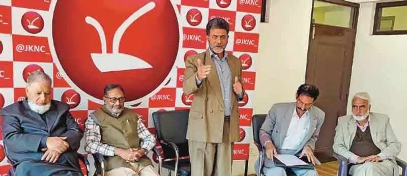 नेशनल कॉन्फ्रेंस ट्रेड यूनियन Budgam उपचुनाव के लिए तैयार नेशनल कॉन्फ्रेंस ट्रेड यूनियन Budgam उपचुनाव के लिए तैयार