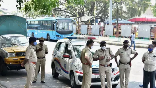 Bengaluru में 5वीं कक्षा के छात्र को स्कूल प्रिंसिपल ने पाइप से पीटा Bengaluru में 5वीं कक्षा के छात्र को स्कूल प्रिंसिपल ने पाइप से पीटा
