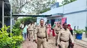 क्योंझर में सेक्स रैकेट का भंडाफोड़, छह गिरफ्तार क्योंझर में सेक्स रैकेट का भंडाफोड़, छह गिरफ्तार