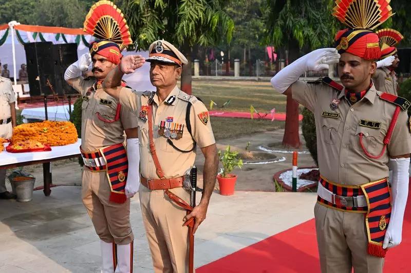 Haryana : मधुबन में पुलिस स्मृति दिवस मनाया गया Haryana : मधुबन में पुलिस स्मृति दिवस मनाया गया