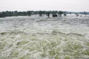Tamil Nadu में बाढ़ की आशंका, दो बड़े बांधों से बढ़ा जल प्रवाह Tamil Nadu में बाढ़ की आशंका, दो बड़े बांधों से बढ़ा जल प्रवाह