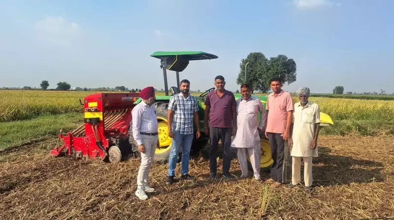 Haryana : किसान धान के अवशेषों के प्रबंधन के लिए इन-सीटू प्रबंधन को प्राथमिकता देते हैं Haryana : किसान धान के अवशेषों के प्रबंधन के लिए इन-सीटू प्रबंधन को प्राथमिकता देते हैं
