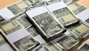 Bihar चुनाव: 71.57 करोड़ रुपये मूल्य की नकदी और शराब जब्त Bihar चुनाव: 71.57 करोड़ रुपये मूल्य की नकदी और शराब जब्त