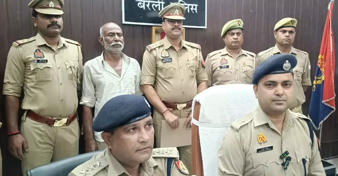 Bareilly: शाहजहांपुर पुलिस ने पकड़ा मार्फीन तस्कर, सरगना बच निकला Bareilly: शाहजहांपुर पुलिस ने पकड़ा मार्फीन तस्कर, सरगना बच निकला