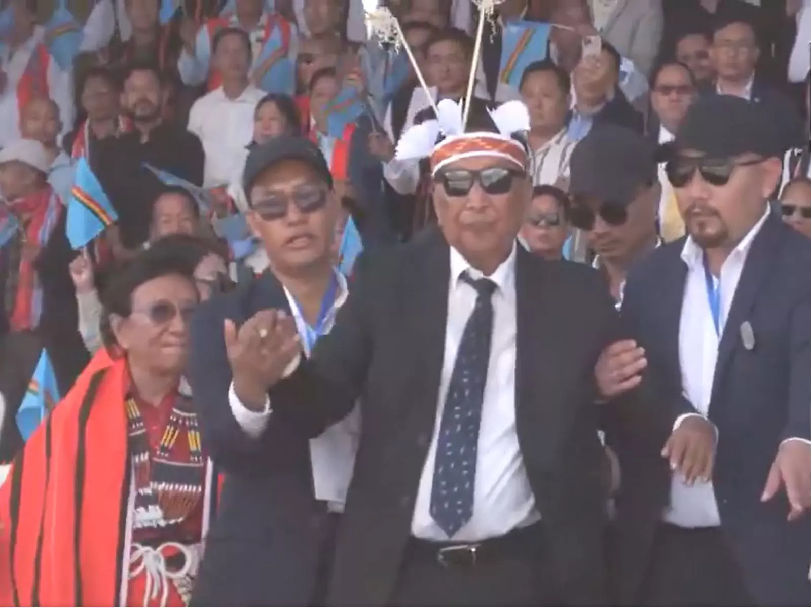 NSCN नेता थुइंगालेंग मुइवा 50 साल बाद अपने गृहनगर उखरुल लौट आए NSCN नेता थुइंगालेंग मुइवा 50 साल बाद अपने गृहनगर उखरुल लौट आए