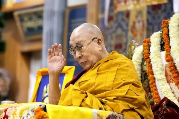 Dalai Lama ने जापान की पहली महिला प्रधानमंत्री साने ताकाइची को बधाई दी Dalai Lama ने जापान की पहली महिला प्रधानमंत्री साने ताकाइची को बधाई दी