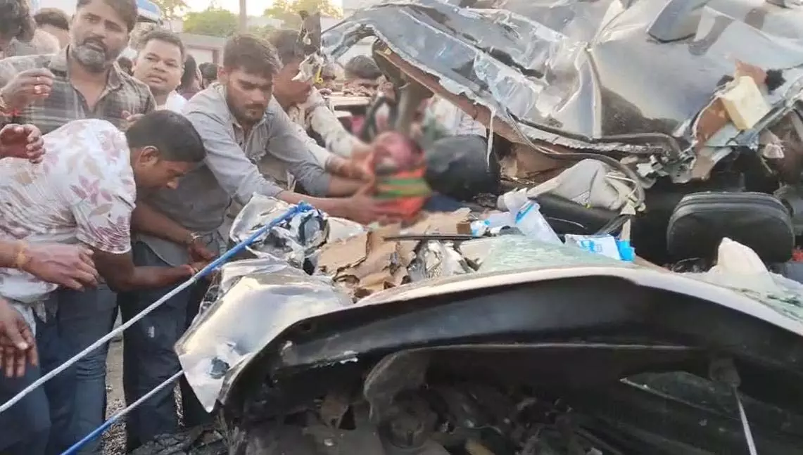 आबकारी आरक्षक की मौत, स्कॉर्पियो हुई हादसे का शिकार आबकारी आरक्षक की मौत, स्कॉर्पियो हुई हादसे का शिकार
