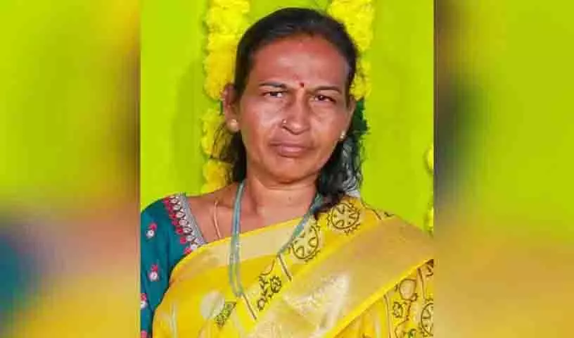 Hyderabad: जीवनदान योजना के तहत परिवार ने ब्रेन-डेड महिला के अंग दान किए Hyderabad: जीवनदान योजना के तहत परिवार ने ब्रेन-डेड महिला के अंग दान किए