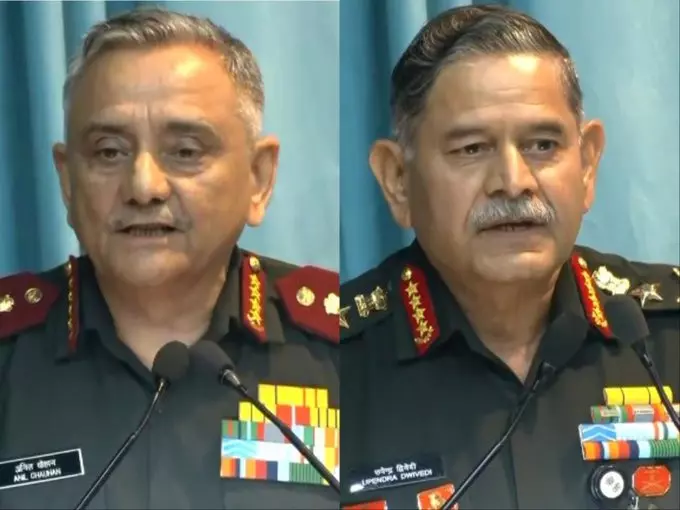 CDS और COAS ने सिविल-मिलिट्री फ्यूजन पर दिया जोर CDS और COAS ने सिविल-मिलिट्री फ्यूजन पर दिया जोर