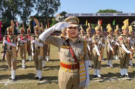 Police chief ने स्मृति दिवस पर शहीद अधिकारियों को श्रद्धांजलि अर्पित की