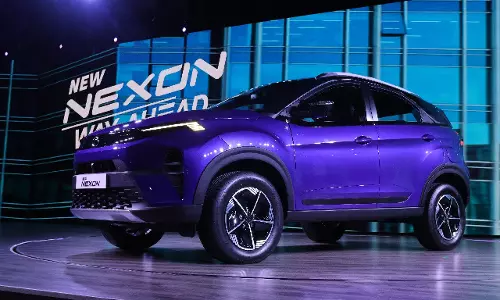 Tata Motors ने 30 दिन के त्योहारी सीजन में 1 लाख से अधिक वाहन बेचे
