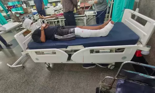 इंस्पेक्टर को लगी गोली, हत्या के आरोपी को पकड़ने के दौरान घायल