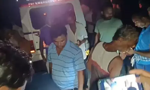Odisha के एक व्यक्ति ने पारिवारिक विवाद में बुजुर्ग माता-पिता पर चाकू से हमला किया