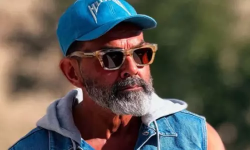 Bobby Deol ने आश्रम और एनिमल की प्रसिद्धि से पहले निर्देशकों से विनती करना याद किया Bobby Deol ने आश्रम और एनिमल की प्रसिद्धि से पहले निर्देशकों से विनती करना याद किया