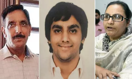 Punjab के पूर्व डीजीपी मुस्तफा और पूर्व मंत्री रजिया सुल्ताना पर बेटे की मौत का मामला दर्ज Punjab के पूर्व डीजीपी मुस्तफा और पूर्व मंत्री रजिया सुल्ताना पर बेटे की मौत का मामला दर्ज