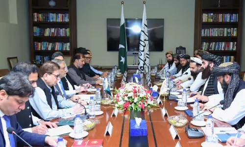 Taliban से मुकाबले के लिए निर्वासित अफगान विपक्ष का समर्थन कर रहा है पाकिस्तान