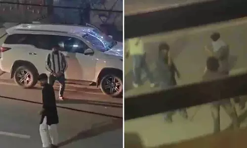 Noida: दिवाली की रात होटल के बाहर नकाबपोशों का उत्पात