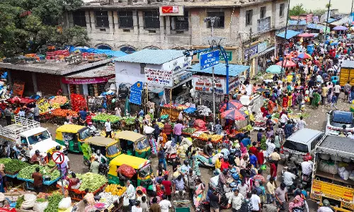 Diwali की बिक्री में सर्वकालिक वृद्धि, वित्त मंत्री सीतारमण ने जताई संतुष्टि Diwali की बिक्री में सर्वकालिक वृद्धि, वित्त मंत्री सीतारमण ने जताई संतुष्टि