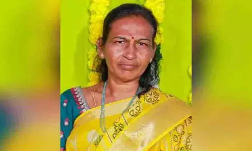 Hyderabad: जीवनदान योजना के तहत परिवार ने ब्रेन-डेड महिला के अंग दान किए Hyderabad: जीवनदान योजना के तहत परिवार ने ब्रेन-डेड महिला के अंग दान किए