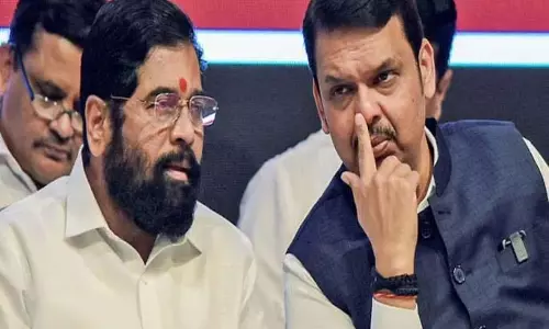 Mumbai नगर निगम चुनाव में भाजपा का नारा: हम साथ मिलकर लड़ेंगे, लेकिन... Mumbai नगर निगम चुनाव में भाजपा का नारा: हम साथ मिलकर लड़ेंगे, लेकिन...