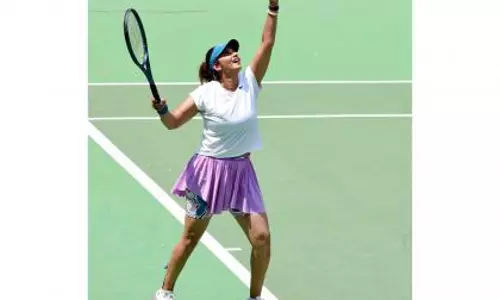 सानिया मिर्ज़ा का नया सफर: सर्विंग अप विद सानिया से करेंगी पॉडकास्ट डेब्यू सानिया मिर्ज़ा का नया सफर: सर्विंग अप विद सानिया से करेंगी पॉडकास्ट डेब्यू