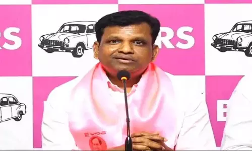 BRS नेता गदरी किशोर ने अदलुरी लक्ष्मण और कांग्रेस नेताओं की आलोचना की