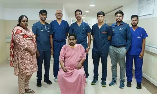मेडिकवर डॉक्टरों ने ECMO की मदद से फेफड़ों की क्षति से पीड़ित एक व्यक्ति को पुनर्जीवित किया