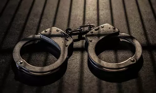 सिलेंडर विस्फोट में Toto चालक घायल, दुकान मालिक गिरफ्तार सिलेंडर विस्फोट में Toto चालक घायल, दुकान मालिक गिरफ्तार