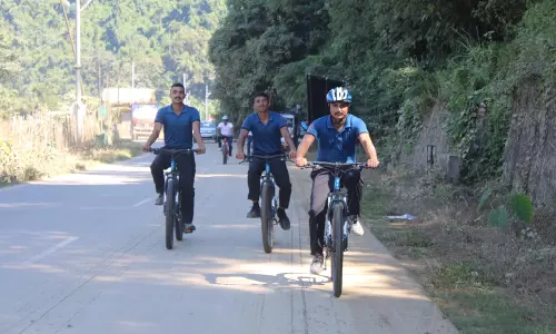 अरुणाचल प्रदेश में सेना और ITBP ने फिट नेशन के लिए संयुक्त साइकिल रैली आयोजित की