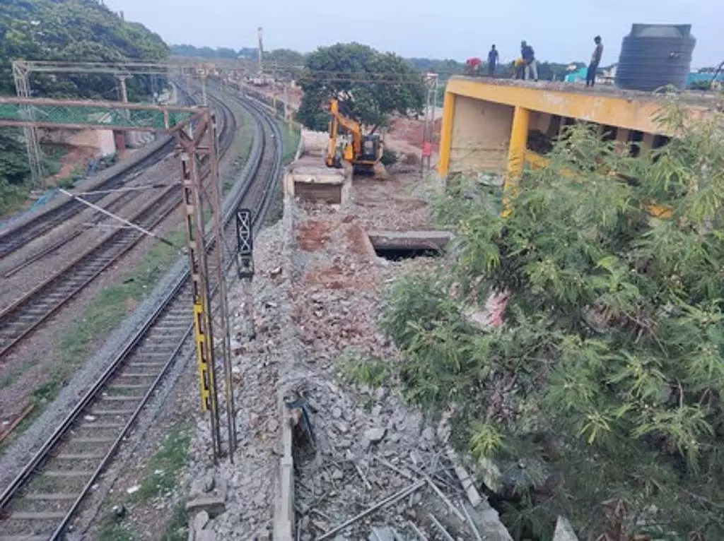 केंद्र सरकार ने 757 करोड़ की लागत से तांबरम-चेंगलपट्टू के बीच चौथी रेलवे लाइन को मंजूरी दी केंद्र सरकार ने 757 करोड़ की लागत से तांबरम-चेंगलपट्टू के बीच चौथी रेलवे लाइन को मंजूरी दी
