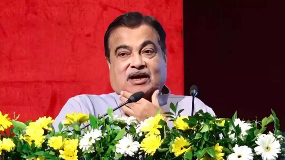 केंद्रीय मंत्री के PA के बंगले में चोरी की कोशिश के आरोप में सिक्योरिटी गार्ड गिरफ्तार केंद्रीय मंत्री के PA के बंगले में चोरी की कोशिश के आरोप में सिक्योरिटी गार्ड गिरफ्तार