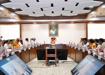 Madhya Pradesh सरकार जारी रखेगी किसानों के लिए आसान ऋण योजना Madhya Pradesh सरकार जारी रखेगी किसानों के लिए आसान ऋण योजना