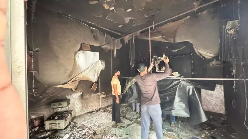 Haryana : फतेहाबाद भूना में ब्यूटी पार्लर जलकर खाक Haryana : फतेहाबाद भूना में ब्यूटी पार्लर जलकर खाक
