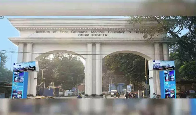 Government hospital के शौचालय में लड़की पर यौन उत्पीड़न Government hospital के शौचालय में लड़की पर यौन उत्पीड़न