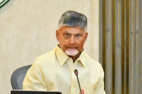 Andhra में भारी बारिश, सीएम नायडू ने दुबई से स्थिति का जायजा लिया Andhra में भारी बारिश, सीएम नायडू ने दुबई से स्थिति का जायजा लिया
