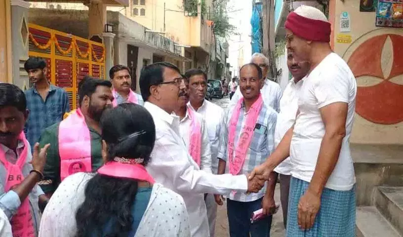 जुबली हिल्स में BRS उम्मीदवार सुनीता गोपीनाथ की जीत निश्चित: सिंगीरेड्डी निरंजन रेड्डी जुबली हिल्स में BRS उम्मीदवार सुनीता गोपीनाथ की जीत निश्चित: सिंगीरेड्डी निरंजन रेड्डी
