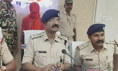तालाब में किशोरी की मिली थी लाश, मारकर फेंकने वाला प्रेमी अरेस्ट तालाब में किशोरी की मिली थी लाश, मारकर फेंकने वाला प्रेमी अरेस्ट