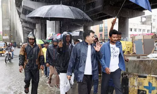 नॉर्थ-ईस्ट मॉनसून का सामना करने के लिए तैयार: डिप्टी चीफ मिनिस्टर उदयनिधि स्टालिन नॉर्थ-ईस्ट मॉनसून का सामना करने के लिए तैयार: डिप्टी चीफ मिनिस्टर उदयनिधि स्टालिन