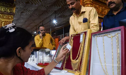 भारत-अमेरिका व्यापार समझौते की उम्मीद के बीच एमसीएक्स पर चमका सोना, कीमतों में दर्ज तेजी