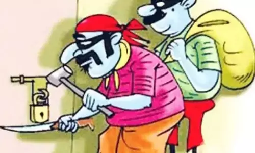 धनतेरस के दिन चोरी करने वाले दो नाबालिग गिरफ्तार, पुलिस ने संप्रेक्षण गृह में डाला