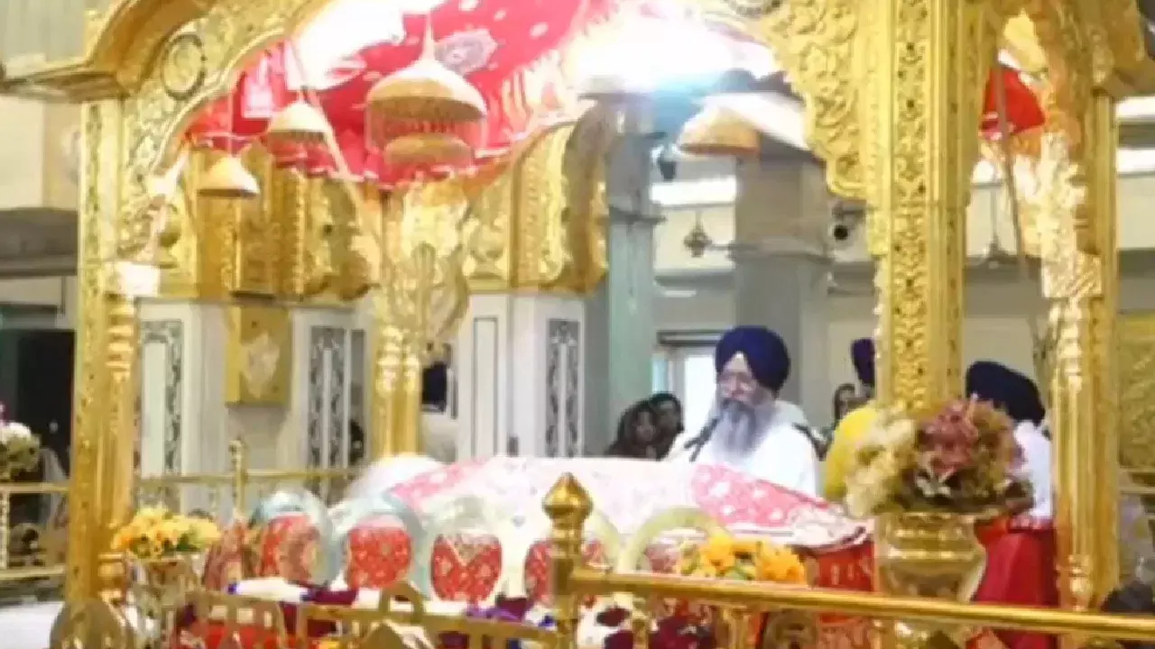 PM Modi ने गुरु चरण यात्रा पर शुभकामनाएं दीं