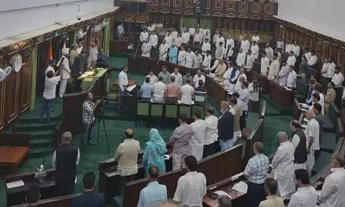 विपक्ष सरकार को घेरने की तैयारी में, विधानसभा सत्र हंगामेदार विपक्ष सरकार को घेरने की तैयारी में, विधानसभा सत्र हंगामेदार