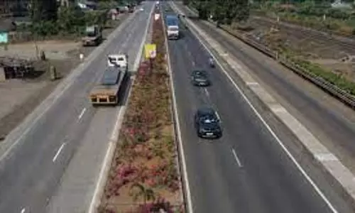 सड़क निरीक्षण के लिए मंत्रालय ने बड़े पैमाने पर सर्वेक्षण वाहन तैनात किए