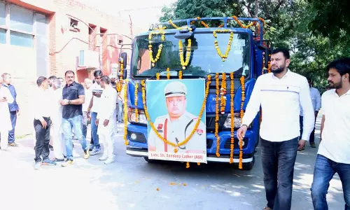 ASI आत्महत्या मामला फोरेंसिक लैब वेबिंग के नमूनों की जांच करेगी ASI आत्महत्या मामला फोरेंसिक लैब वेबिंग के नमूनों की जांच करेगी